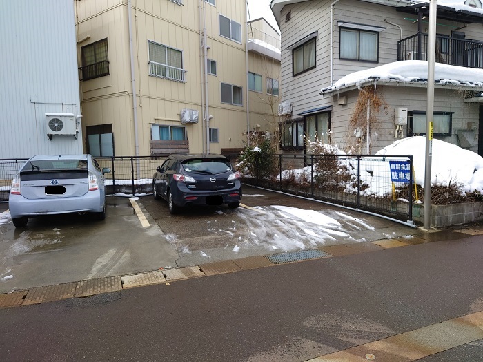 青島駐車場2