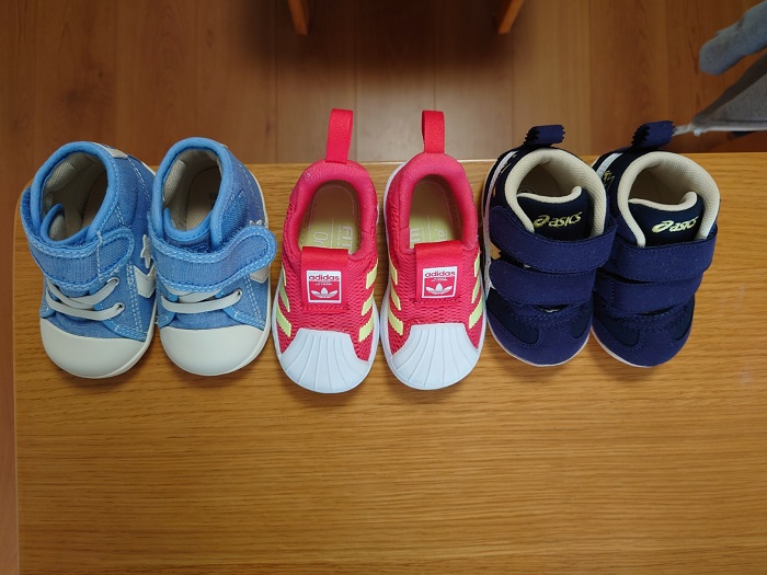 子供靴メーカーによってサイズが異なる